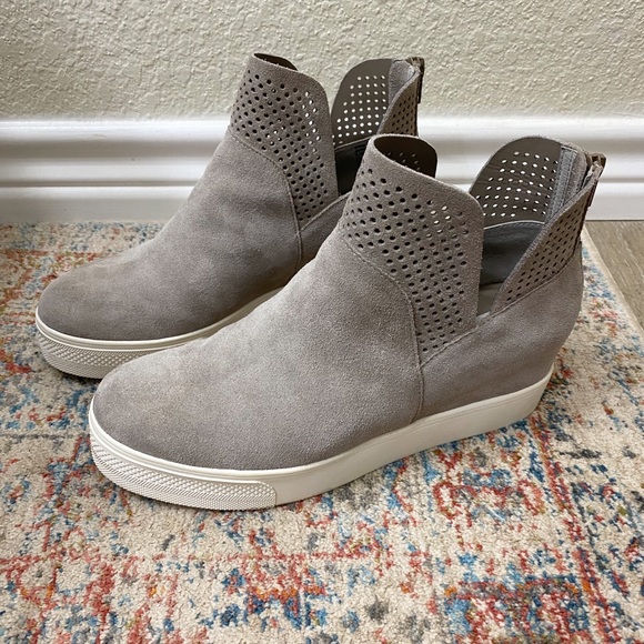 Gray suede booties sneakers - Picture 1 of 5